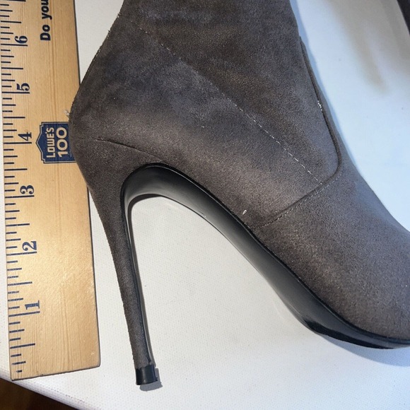 Steve Madden Boots Womens 5.5 Divine Over The Knee Stiletto Gray Suede- Like - Picture 7 of 9
